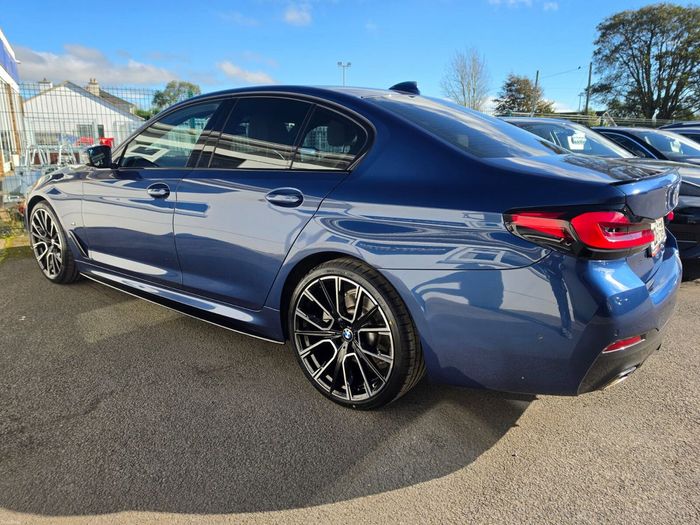 BMW 5 Series 2022