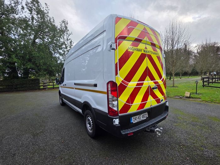 Ford Transit 2024