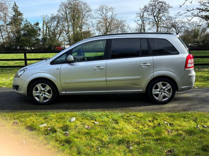 Vauxhall Zafira 2013