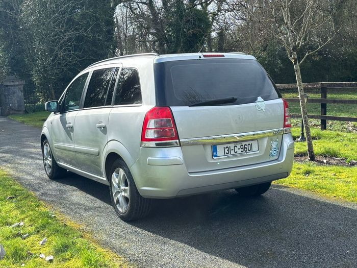 Vauxhall Zafira 2013