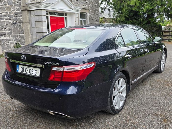 Lexus LS 2008