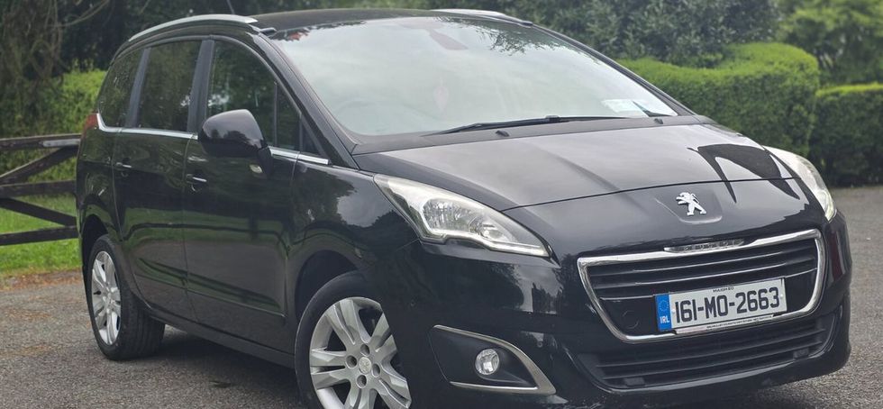 Peugeot 5008 2016