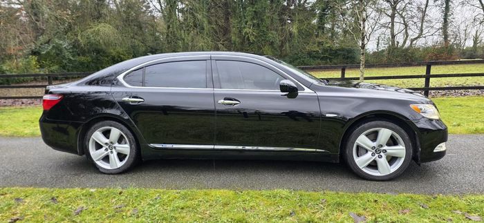 Lexus LS 2008