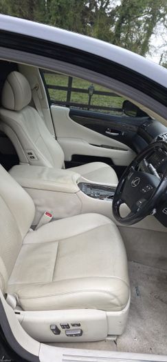 Lexus LS 2008