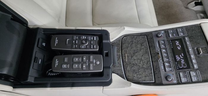 Lexus LS 2008