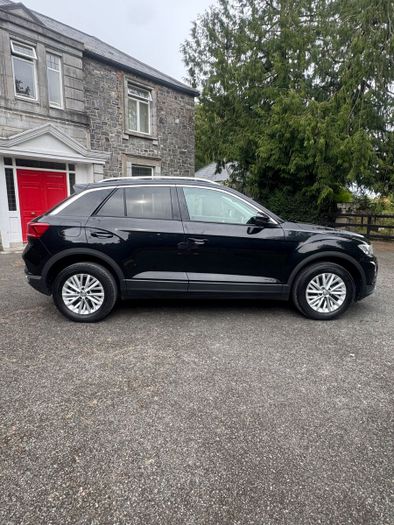 Volkswagen T-Roc 2019