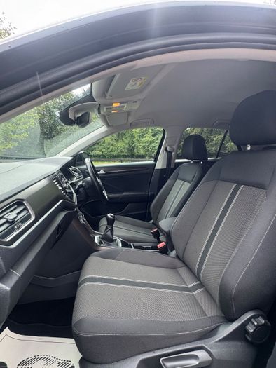 Volkswagen T-Roc 2019