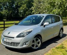 Renault Grand Scenic 2012