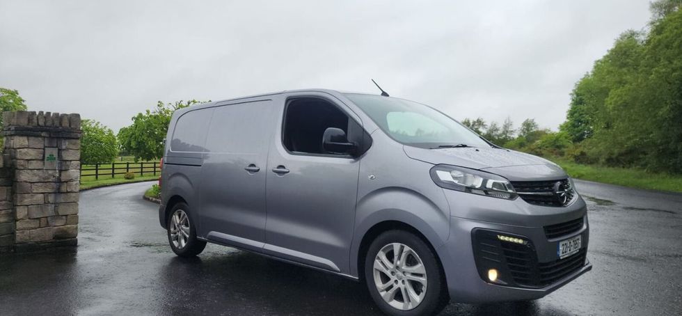Opel Vivaro 2022