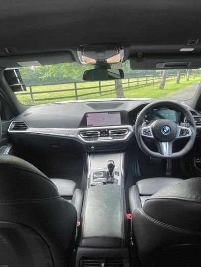 BMW 3 Series 2021