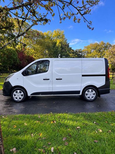 Nissan NV300 2018