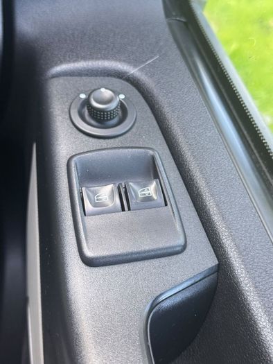 Nissan NV300 2018
