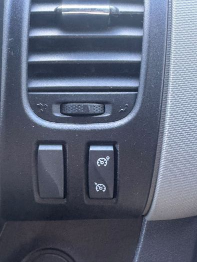 Nissan NV300 2018