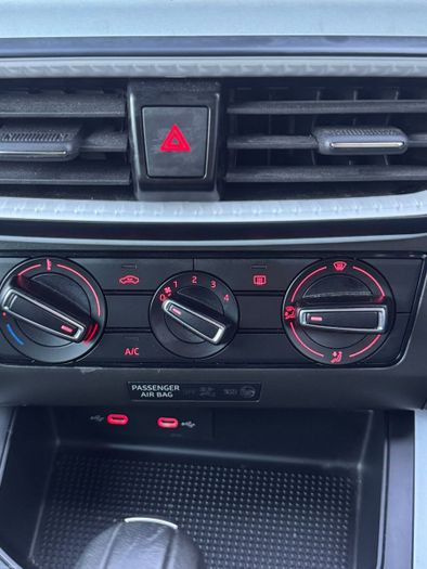 SEAT Arona 2025