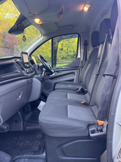 Ford Transit 2021