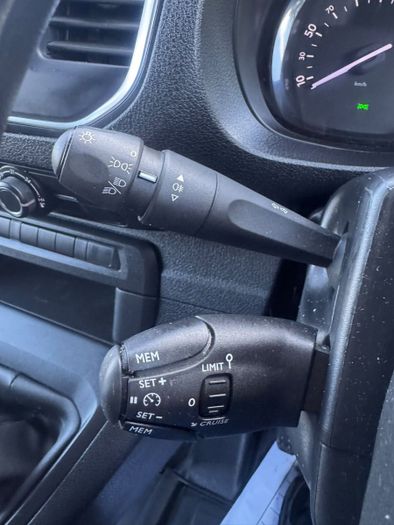 Opel Vivaro 2024