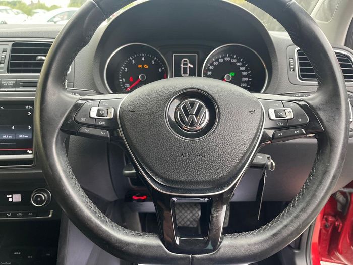 Volkswagen Polo 2014
