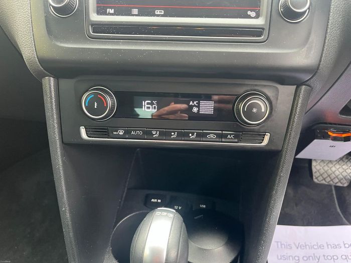 Volkswagen Polo 2014
