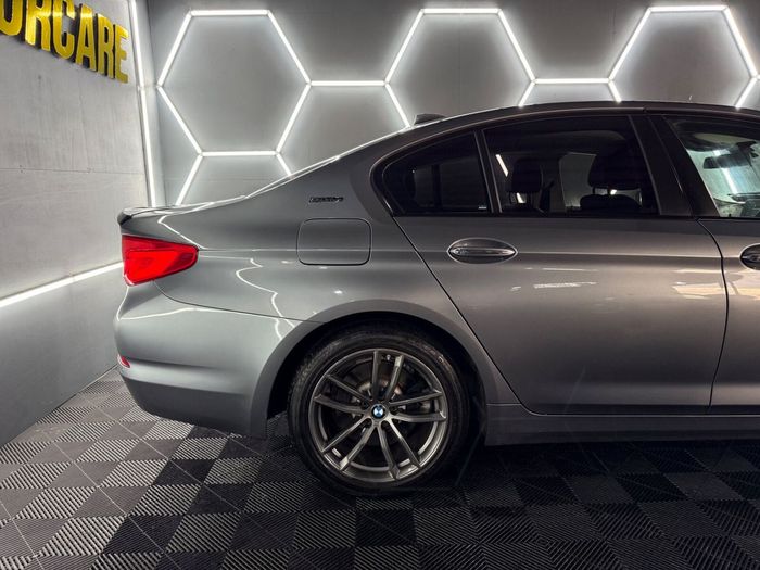 BMW 5 Series 2017