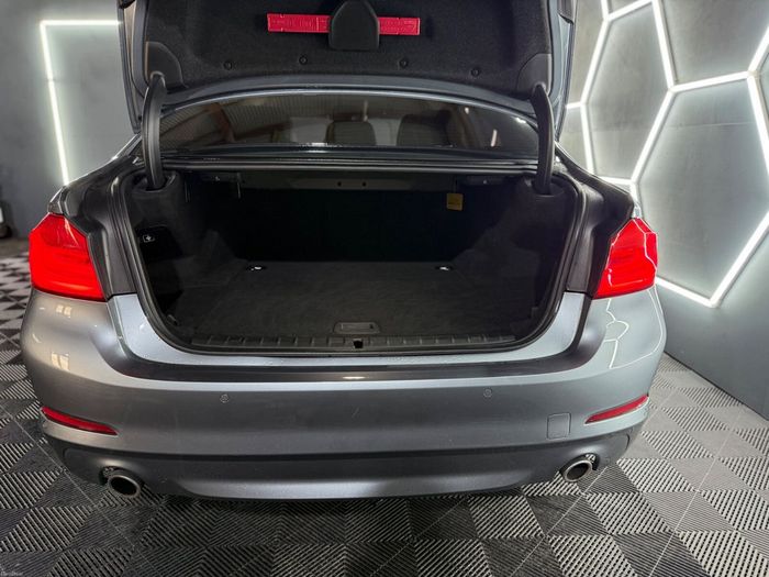 BMW 5 Series 2017