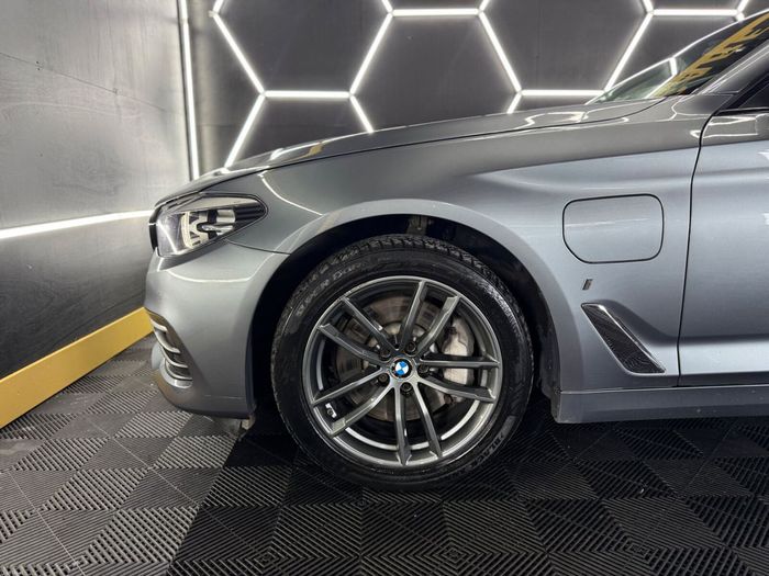 BMW 5 Series 2017