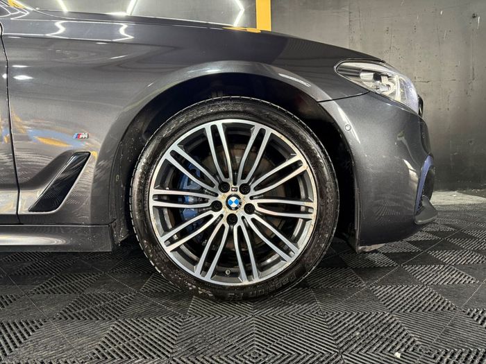 BMW 5 Series 2017