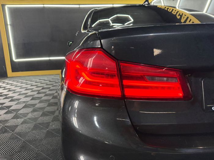 BMW 5 Series 2017