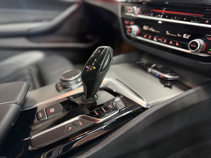 BMW 5 Series 2017