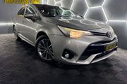 Toyota Avensis 2015