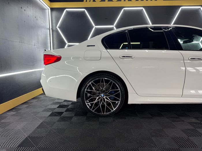 BMW 5 Series 2017