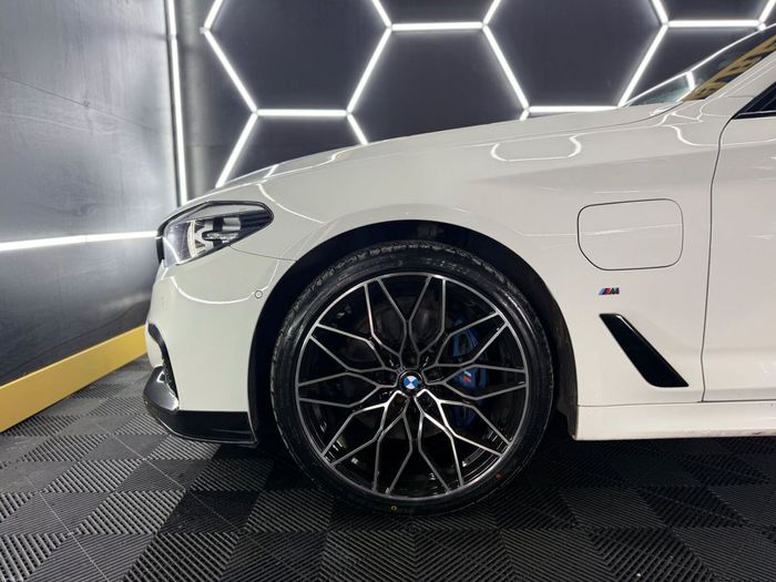BMW 5 Series 2017