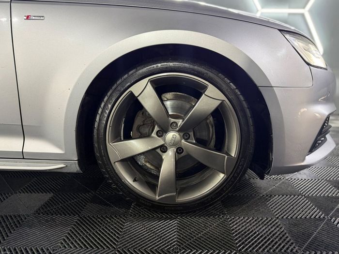 Audi A4 2017