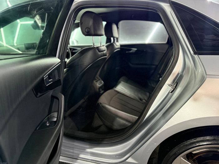 Audi A4 2017