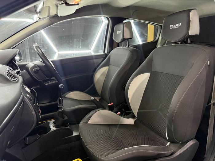 Renault Clio 2012