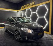 Toyota Auris 2011