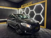 Toyota Auris 2011
