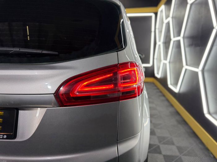 Ford S-Max 2014