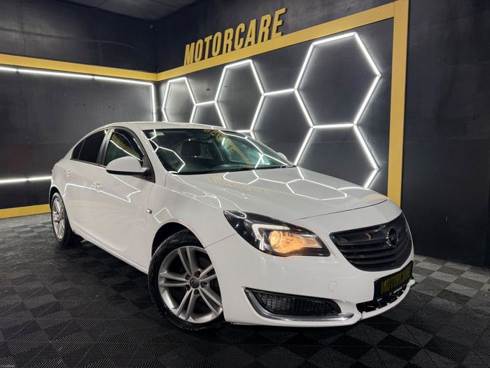 Opel Insignia 2015