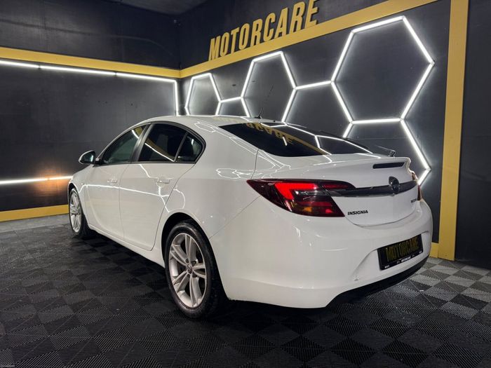 Opel Insignia 2015