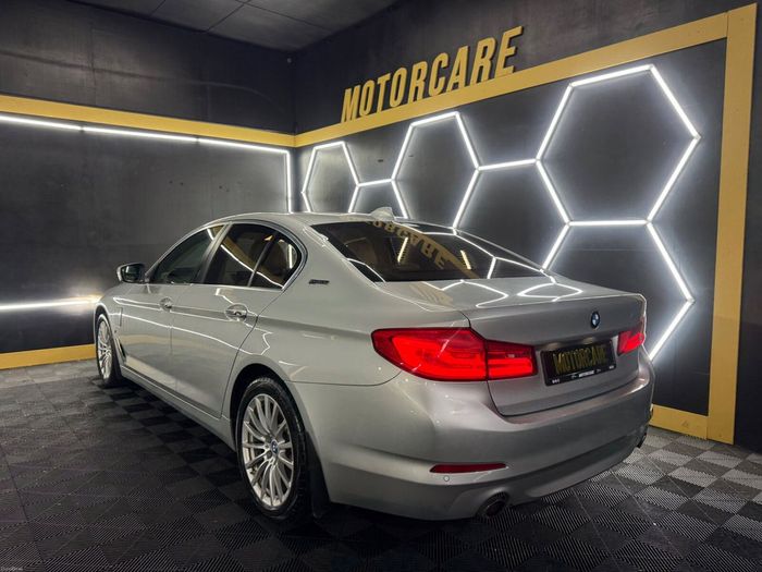 BMW 5 Series 2018
