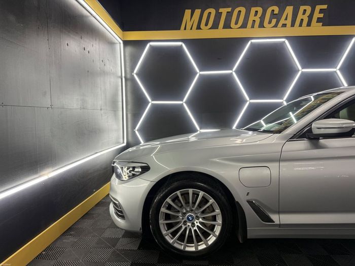 BMW 5 Series 2018