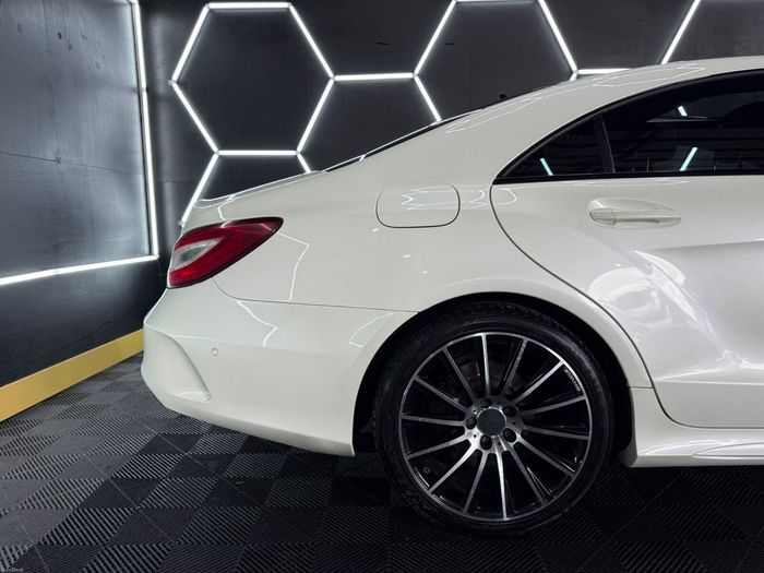 Mercedes-Benz CLS-Class 2015