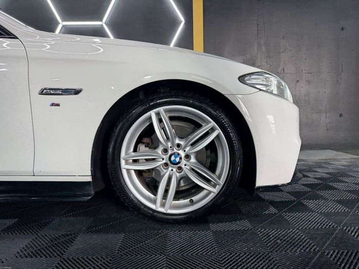BMW 5 Series 2016