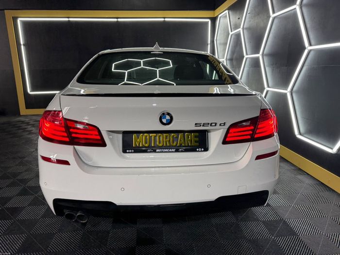 BMW 5 Series 2016