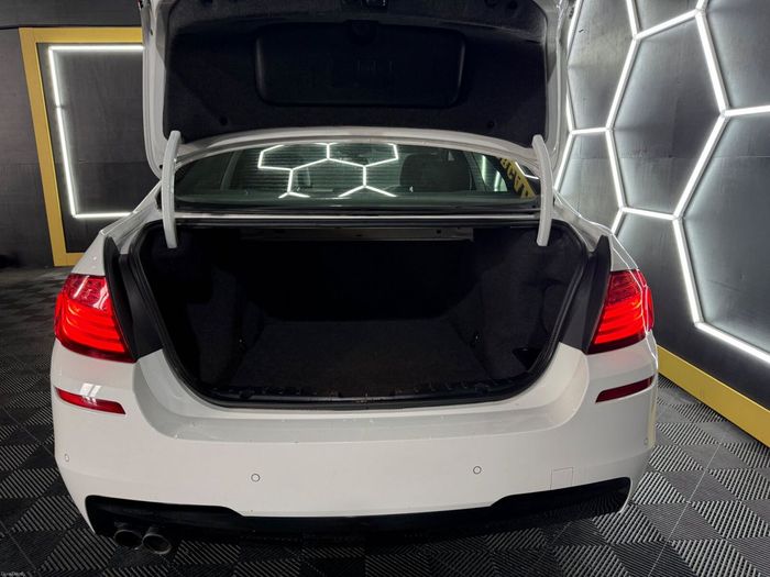 BMW 5 Series 2016
