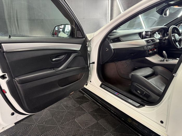 BMW 5 Series 2016