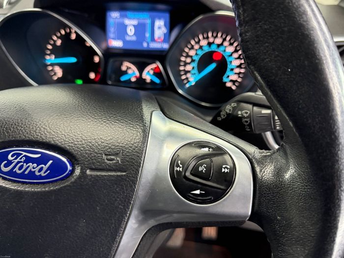 Ford Kuga 2015
