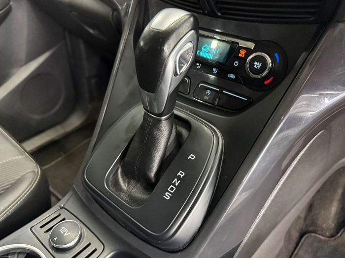 Ford Kuga 2015