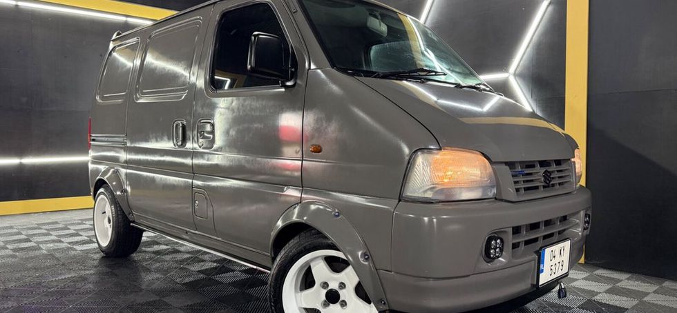 Suzuki Carry 2004