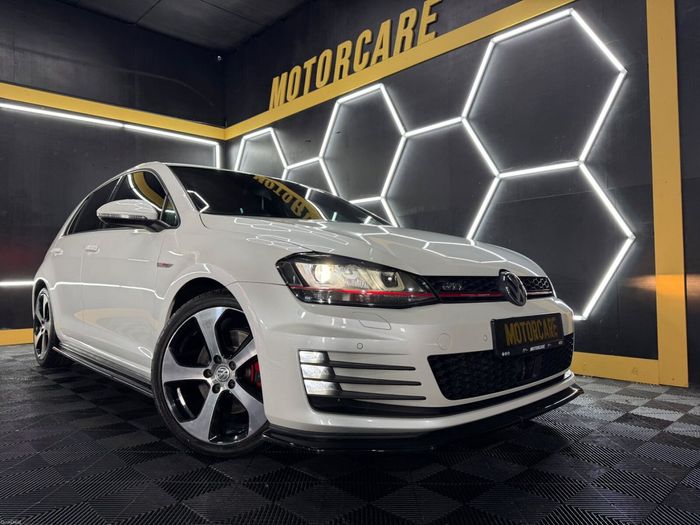 Volkswagen Golf 2014